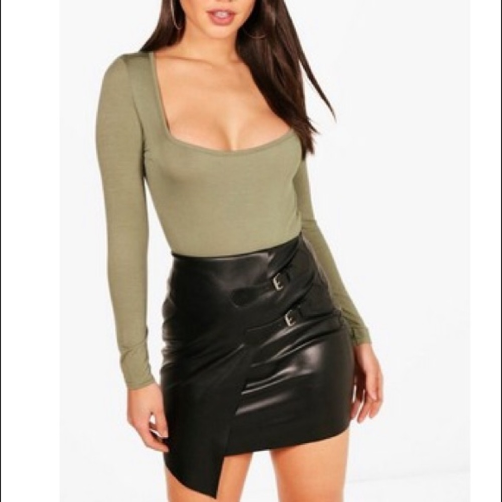 Eliza basic square neck high rise body suit